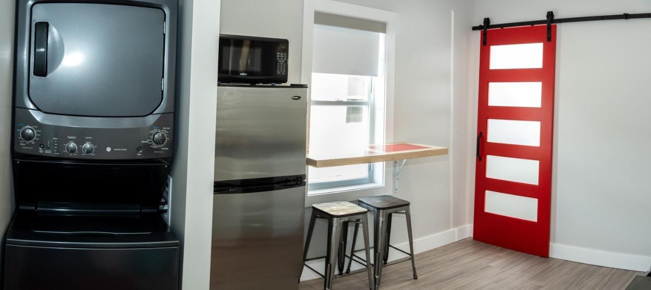 Morel Executive Suites Edmundston Buitenkant foto