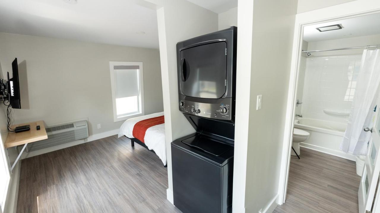 Morel Executive Suites Edmundston Buitenkant foto
