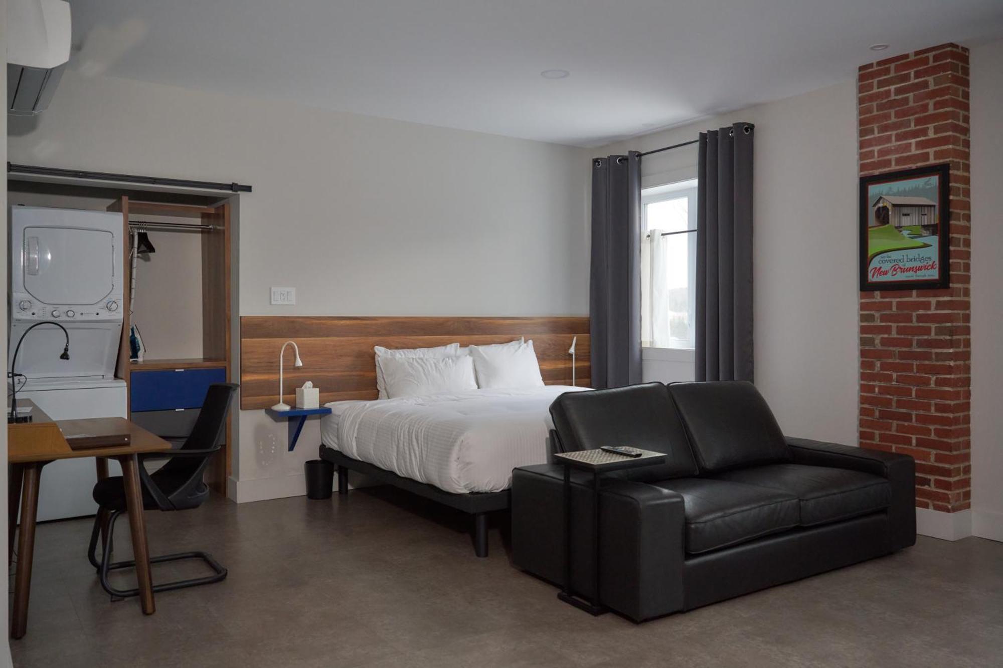 Morel Executive Suites Edmundston Buitenkant foto